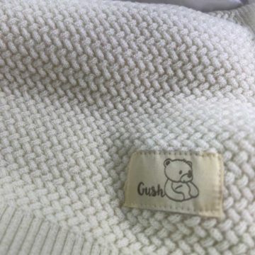 бяло мерино гуш одеяло