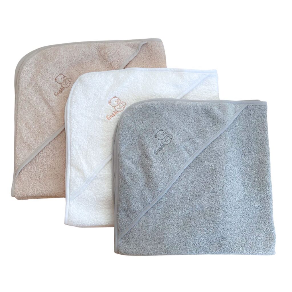 Хавлиена пелена за бебета и малки деца, с отлична попивателна способност. Много мека и нежна при допир.