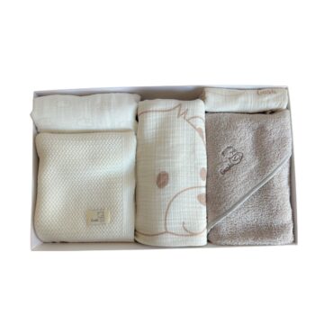 Пакет подаръци за бебе Gush (11) 17 Висок клас пелени за бебе