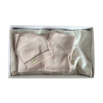 Комплект за бебе Gush: органична памучна дрешка и мерино одеяло за всеки сезон 2 17 Комплект за бебе Gush: органична памучна дрешка и мерино одеяло за всеки сезон