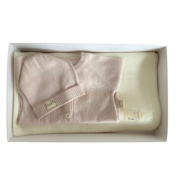 Комплект за бебе Gush: органична памучна дрешка и мерино одеяло за всеки сезон 3 28 Комплект за бебе Gush: органична памучна дрешка и мерино одеяло за всеки сезон