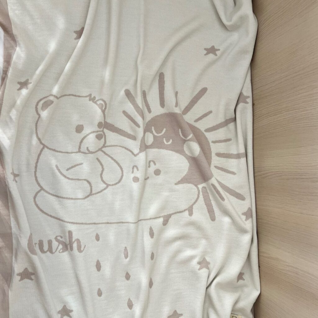 Сгушен в мекото облаче на, merino Gush 15 Висок клас продукт за бебета и малки деца от 100% фина мерино вълна